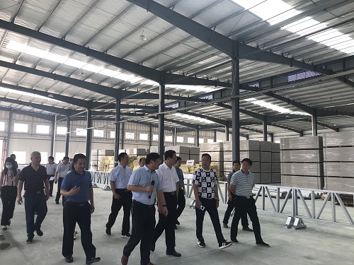 京山市半年經濟工作會議項目拉練走進湖北達權集團